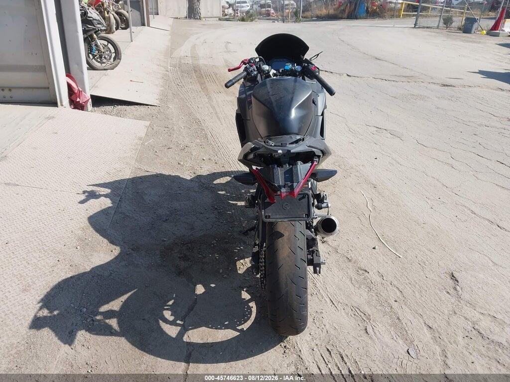 ML5EXGG17SDA44868 2025 KAWASAKI EX500 photo no. 6