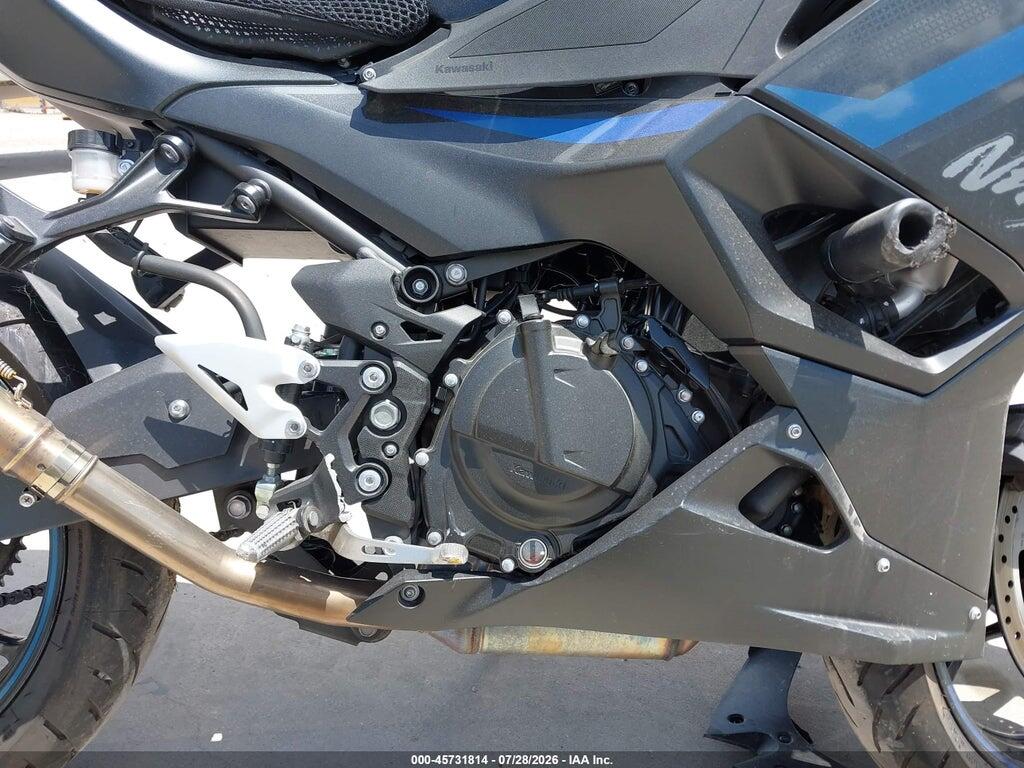 ML5EXGG17SDA68006 2025 KAWASAKI EX500 photo no. 8