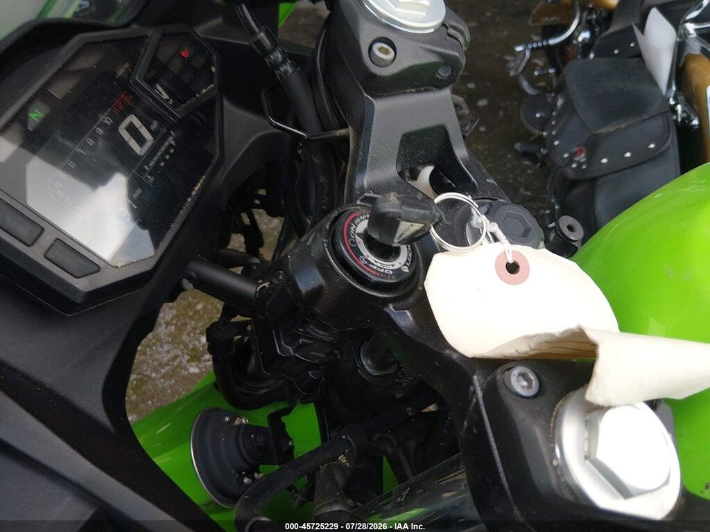 ML5EXGH19SDA46751 2025 KAWASAKI EX500 photo no. 11