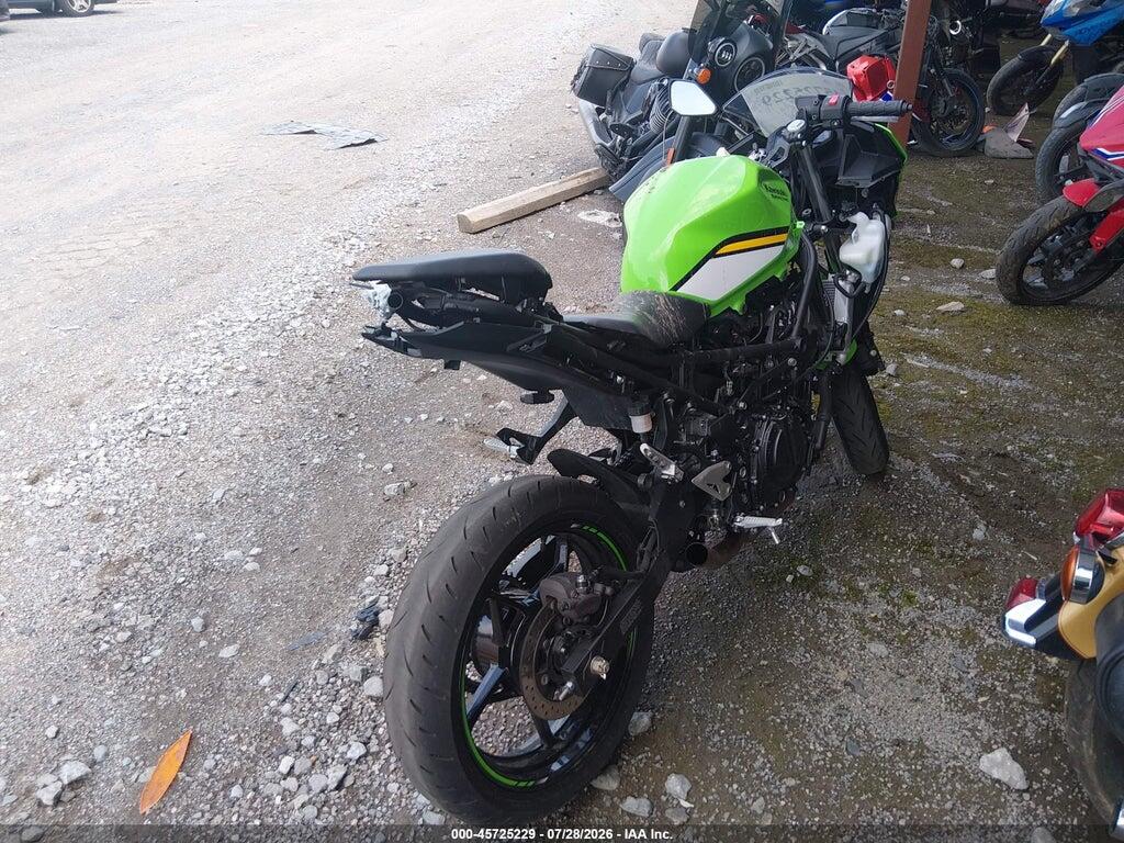 ML5EXGH19SDA46751 2025 KAWASAKI EX500 photo no. 4