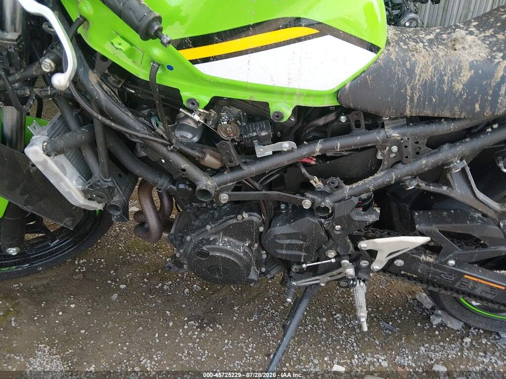 ML5EXGH19SDA46751 2025 KAWASAKI EX500 photo no. 9
