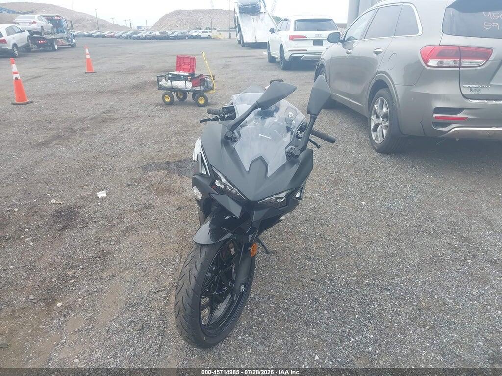 ML5EXGG11SDA67241 2025 KAWASAKI EX500 photo no. 5