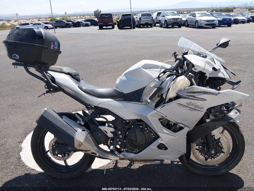 ML5EXGG14SDA67590 2025 KAWASAKI EX500 photo no. 12