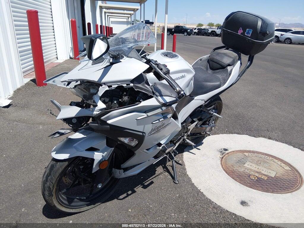 ML5EXGG14SDA67590 2025 KAWASAKI EX500 photo no. 2