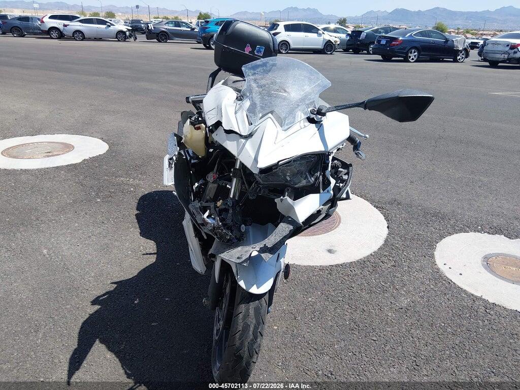 ML5EXGG14SDA67590 2025 KAWASAKI EX500 photo no. 5