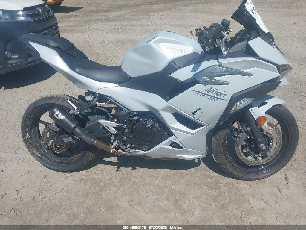ML5EXGG17SDA70130 2025 KAWASAKI EX500 photo no. 8