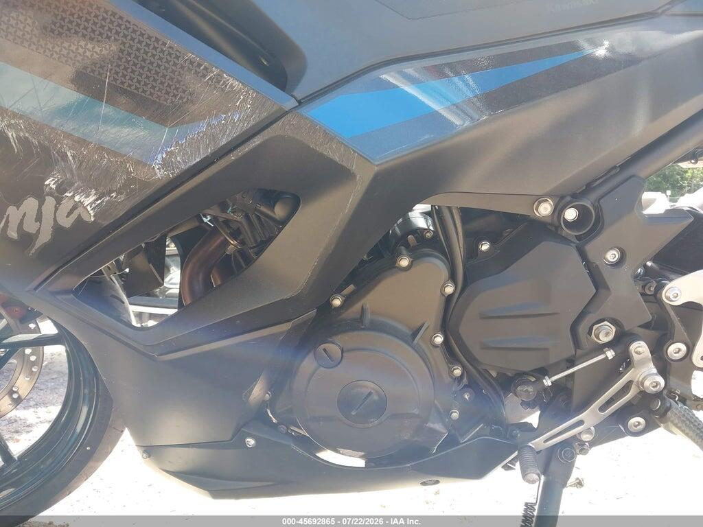 ML5EXGG10SDA71796 2025 KAWASAKI EX500 photo no. 9