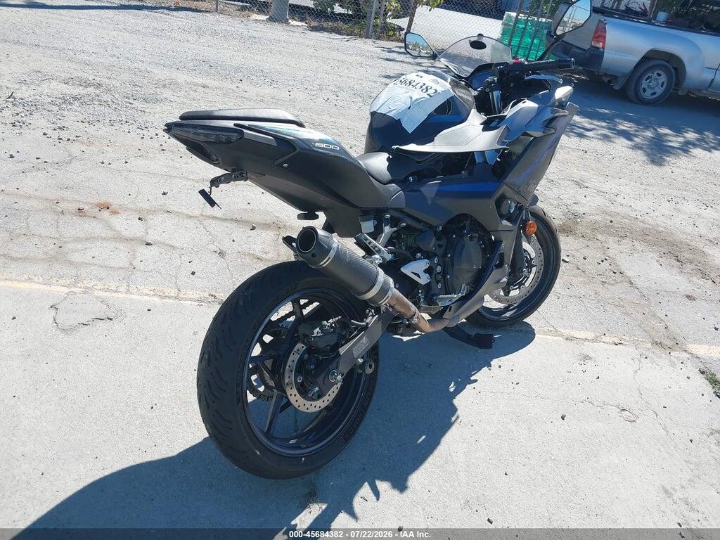 ML5EXGG16SDA47888 2025 KAWASAKI EX500 photo no. 4