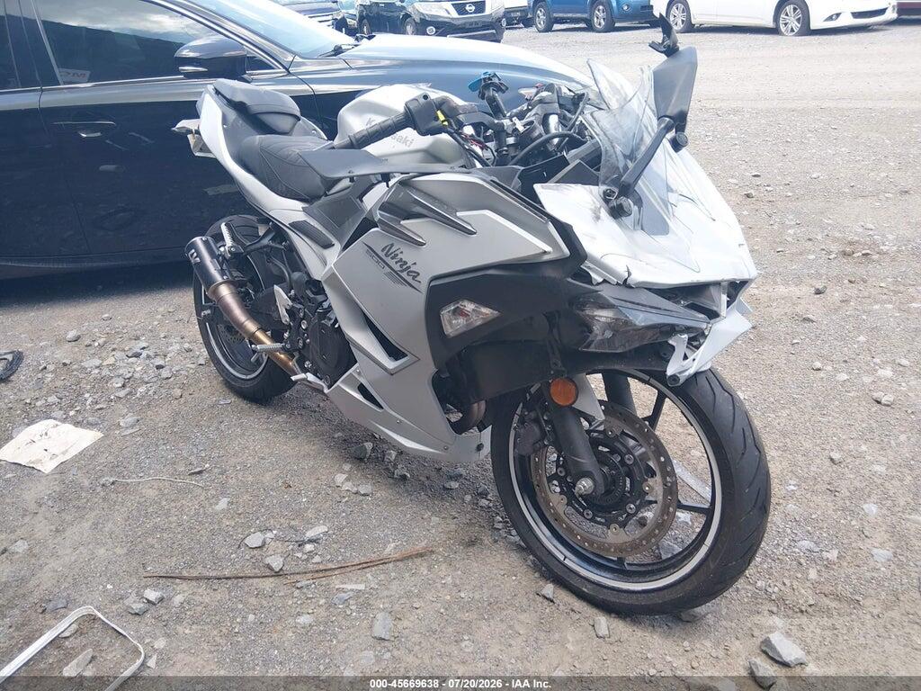 ML5EXGG10SDA42945 2025 KAWASAKI EX500 photo no. 1