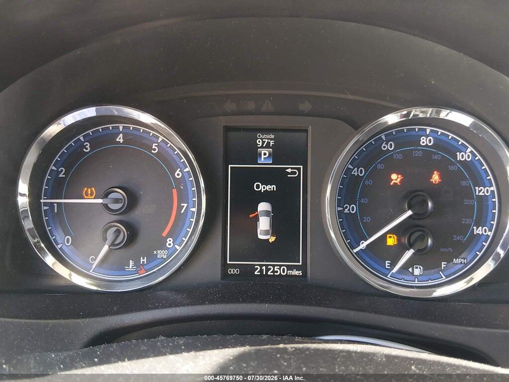 5YFBURHE7HP616958 2017 TOYOTA COROLLA photo no. 7