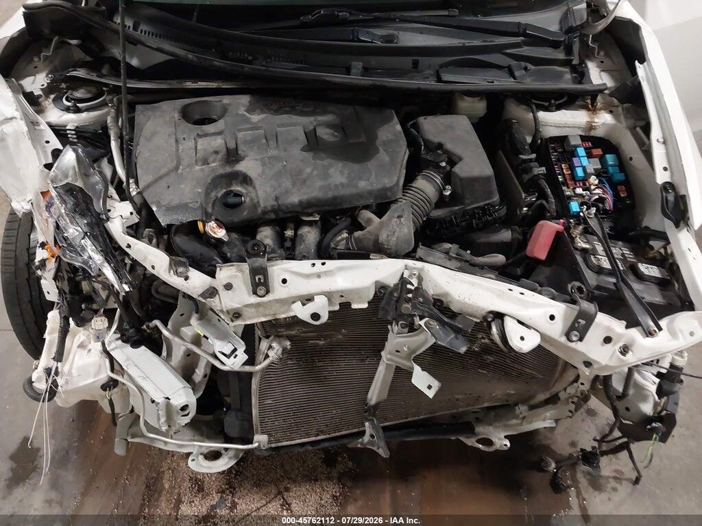 5YFBURHE5HP722650 2017 TOYOTA COROLLA photo no. 10