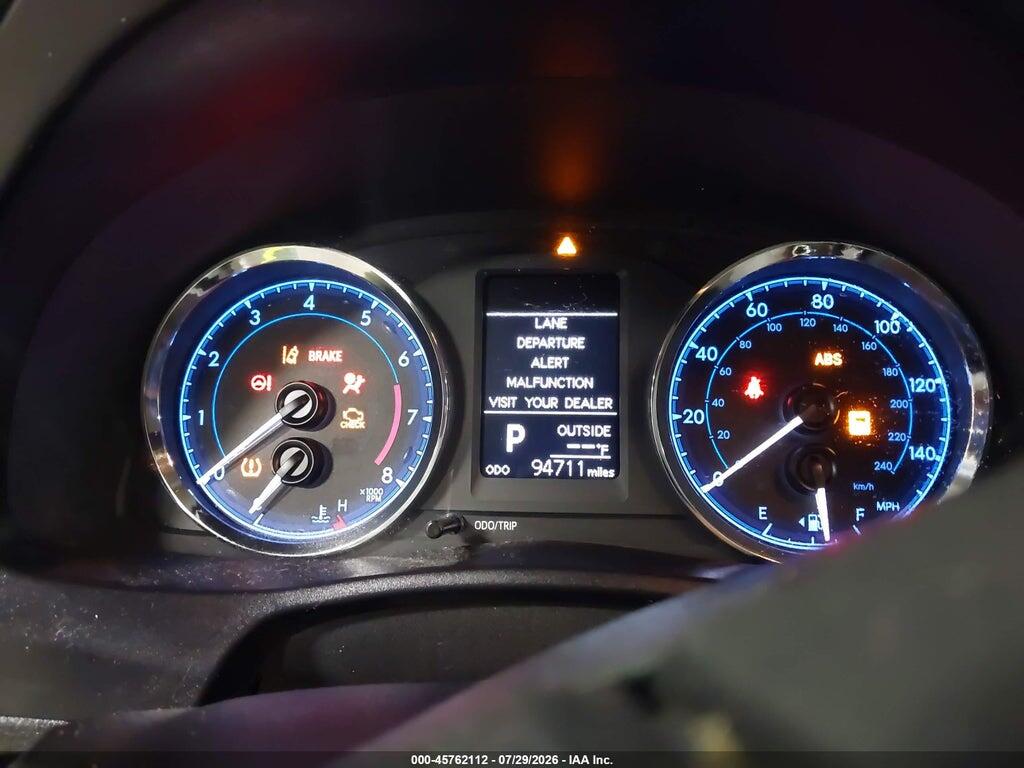 5YFBURHE5HP722650 2017 TOYOTA COROLLA photo no. 7