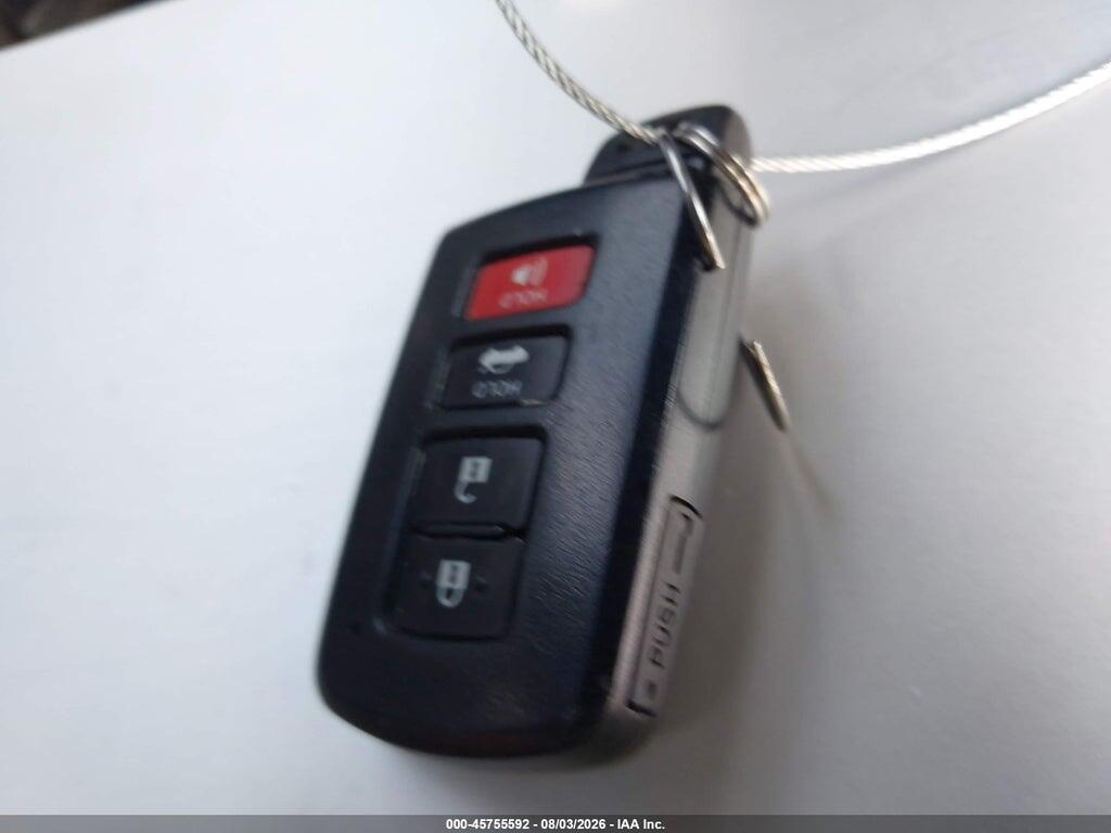 2T1BURHE6HC911789 2017 TOYOTA COROLLA photo no. 11