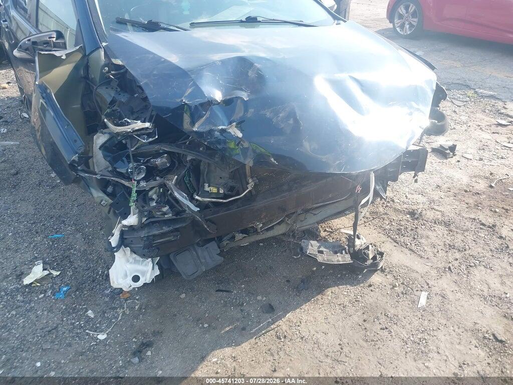 2T1BURHE2HC801645 2017 TOYOTA COROLLA photo no. 6