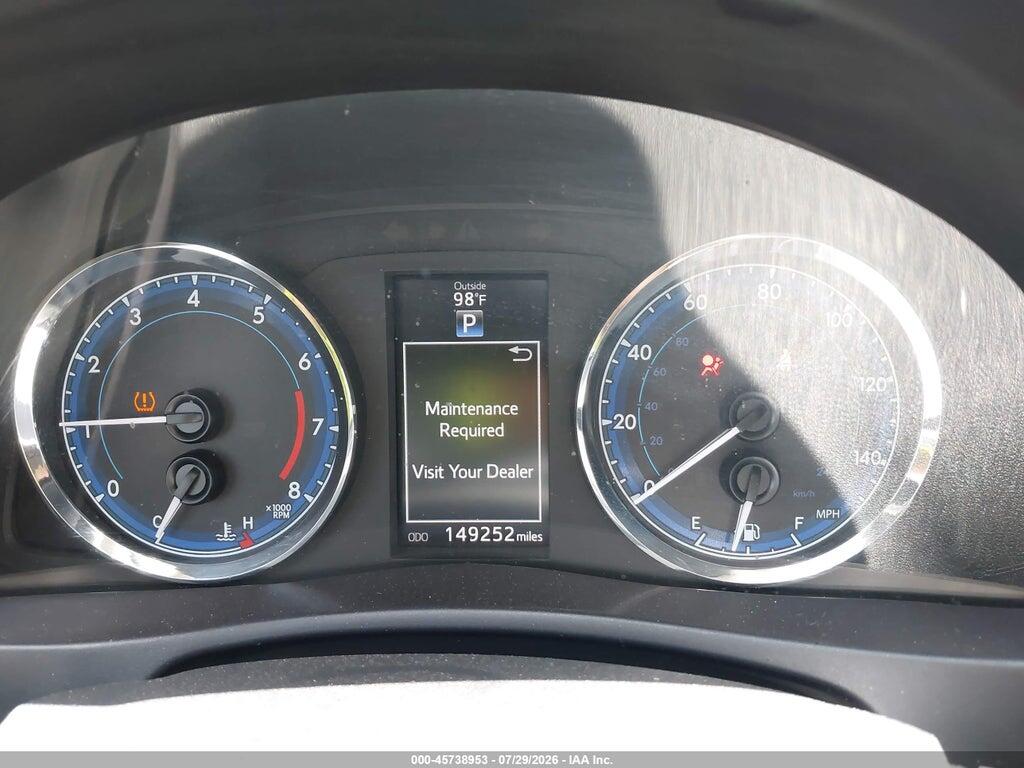 5YFBURHE1HP586162 2017 TOYOTA COROLLA photo no. 7
