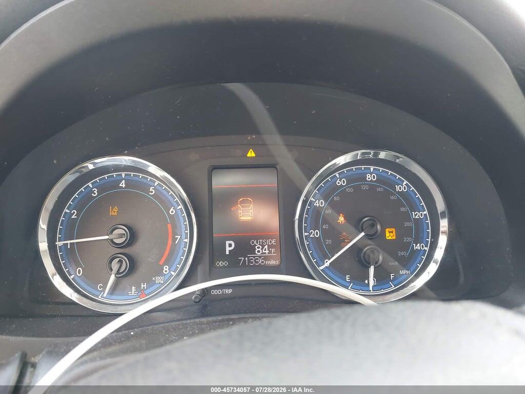 5YFBURHE0HP622813 2017 TOYOTA COROLLA photo no. 7