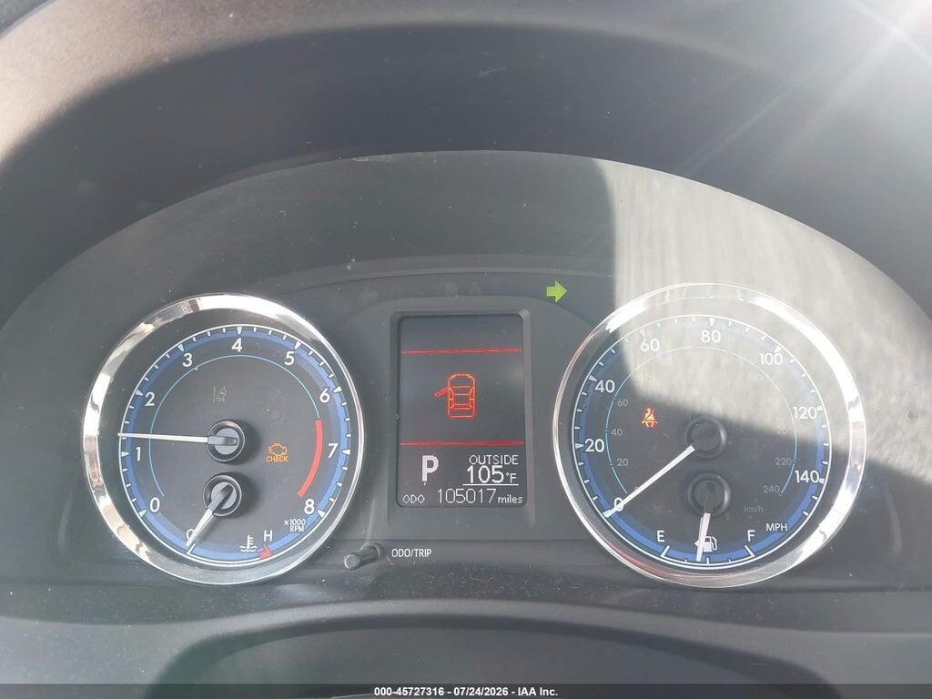 5YFBURHE3HP685534 2017 TOYOTA COROLLA photo no. 7