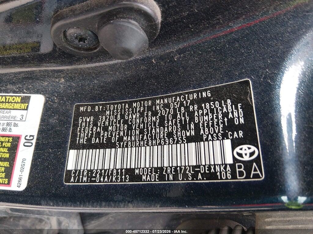 5YFBURHE8HP696755 2017 TOYOTA COROLLA photo no. 9