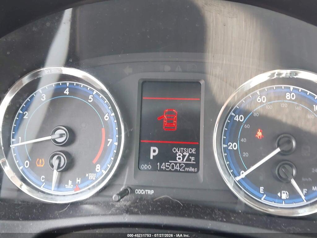5YFBURHE4HP659105 2017 TOYOTA COROLLA photo no. 7