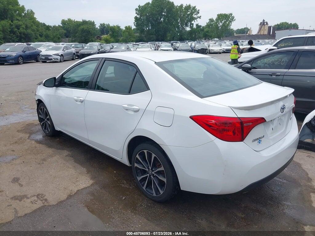 5YFBURHEXHP581042 2017 TOYOTA COROLLA photo no. 3