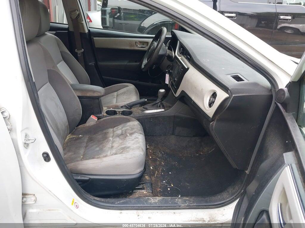 5YFBURHE5HP692162 2017 TOYOTA COROLLA photo no. 5