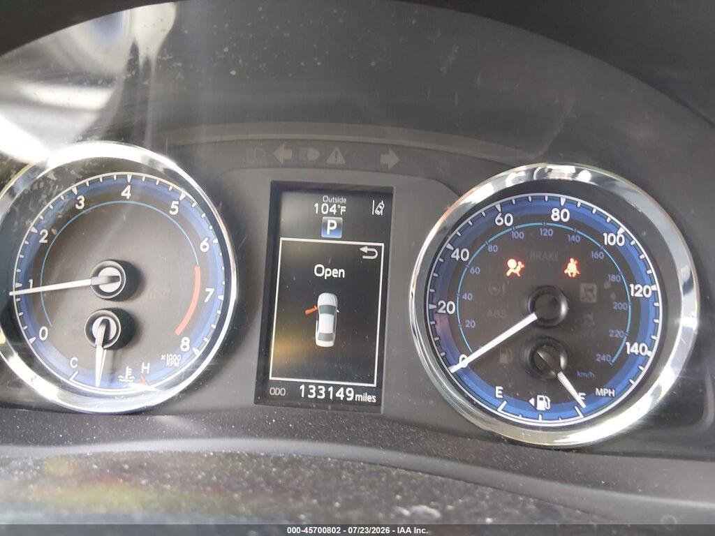5YFBURHEXHP635214 2017 TOYOTA COROLLA photo no. 7