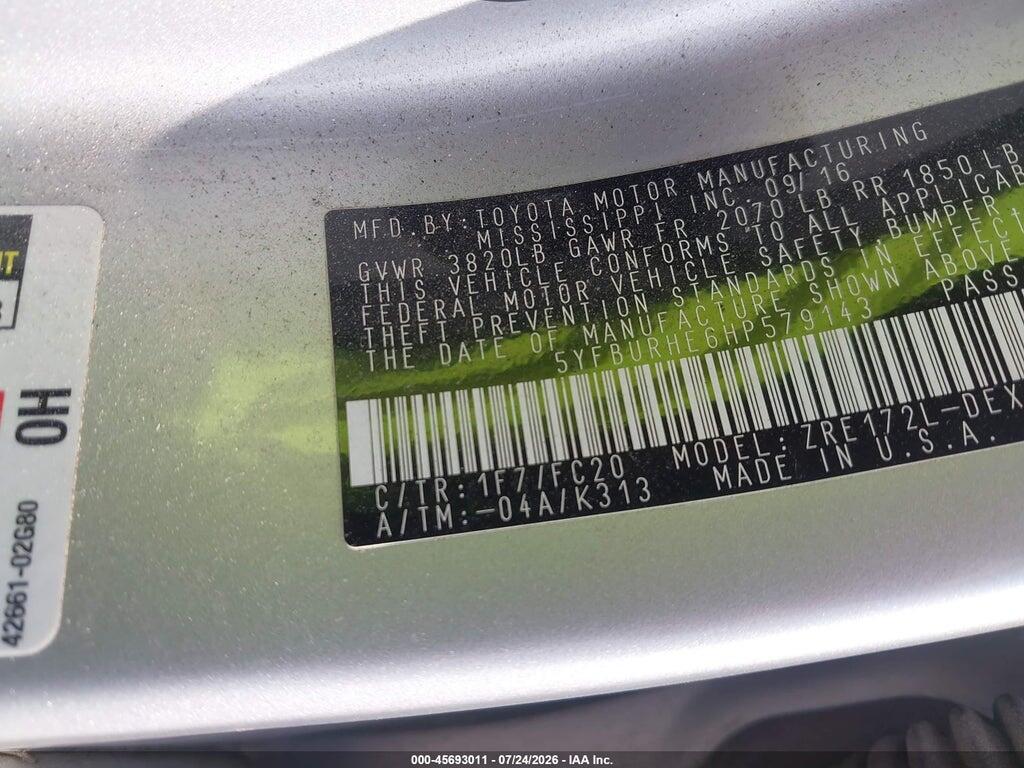 5YFBURHE6HP579143 2017 TOYOTA COROLLA photo no. 9