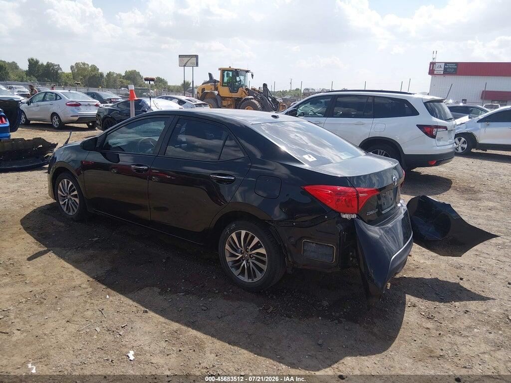 5YFBURHE3HP712585 2017 TOYOTA COROLLA photo no. 3