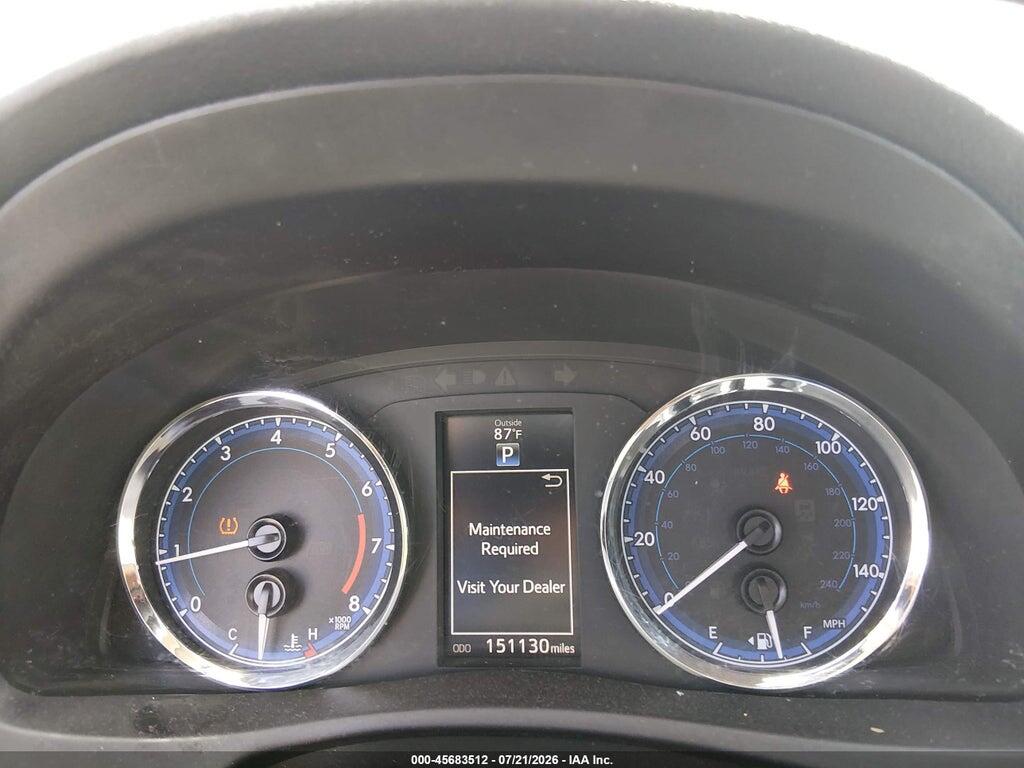 5YFBURHE3HP712585 2017 TOYOTA COROLLA photo no. 7