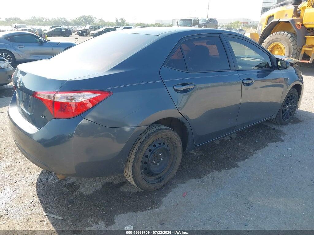 5YFBURHE6HP706683 2017 TOYOTA COROLLA photo no. 4