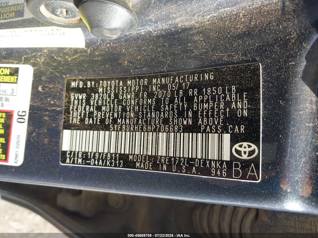 5YFBURHE6HP706683 2017 TOYOTA COROLLA photo no. 9