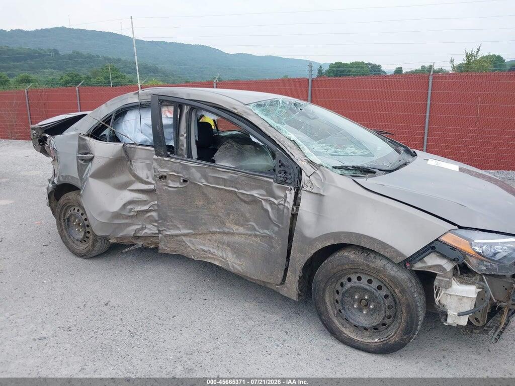 2T1BURHE3HC919655 2017 TOYOTA COROLLA photo no. 6