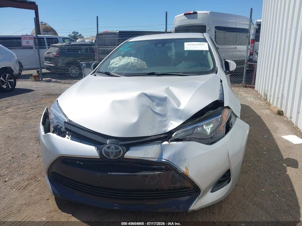 2T1BURHE5HC866537 2017 TOYOTA COROLLA photo no. 6