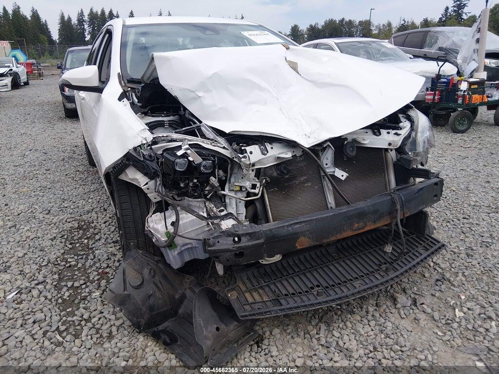 2T1BURHE8HC863082 2017 TOYOTA COROLLA photo no. 6