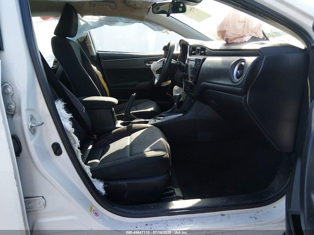 5YFBURHE2HP610887 2017 TOYOTA COROLLA photo no. 5