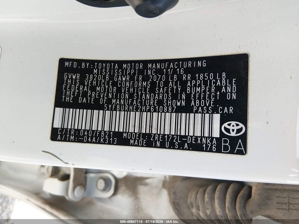 5YFBURHE2HP610887 2017 TOYOTA COROLLA photo no. 9