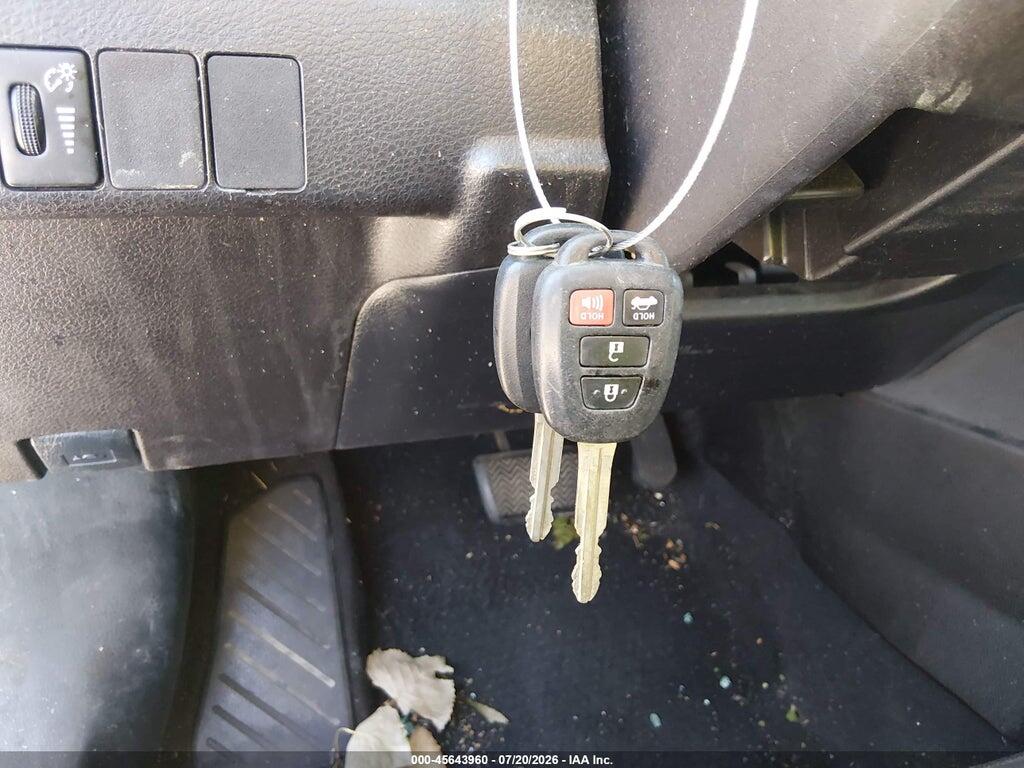5YFBURHE8HP722559 2017 TOYOTA COROLLA photo no. 11