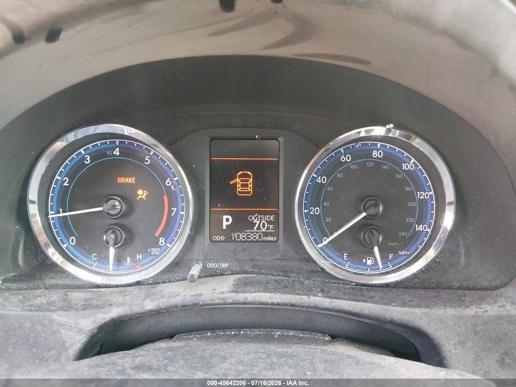 5YFBURHE0HP614923 2017 TOYOTA COROLLA photo no. 7