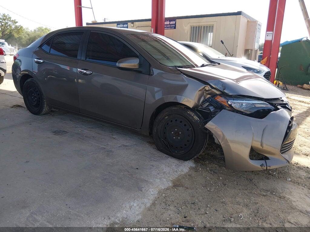 5YFBURHE0HP702726 2017 TOYOTA COROLLA photo no. 1