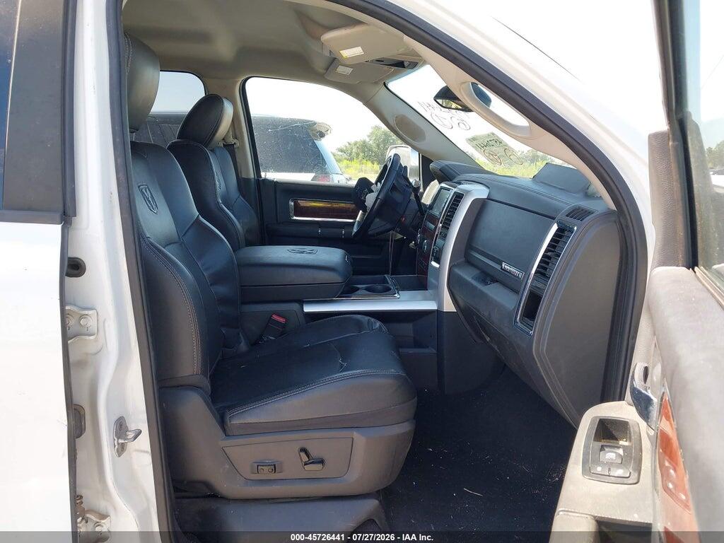 3D73Y3HL2BG592155 2011 RAM RAM 3500 photo no. 6