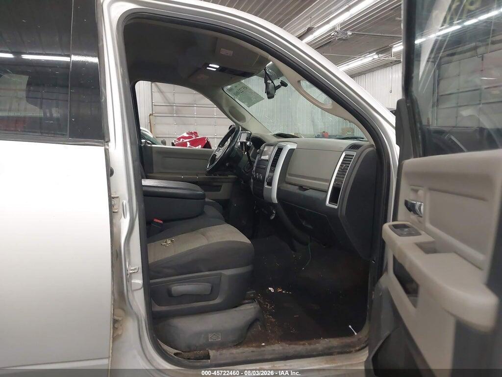 3D73Y4HL5BG540914 2011 RAM RAM 3500 photo no. 5