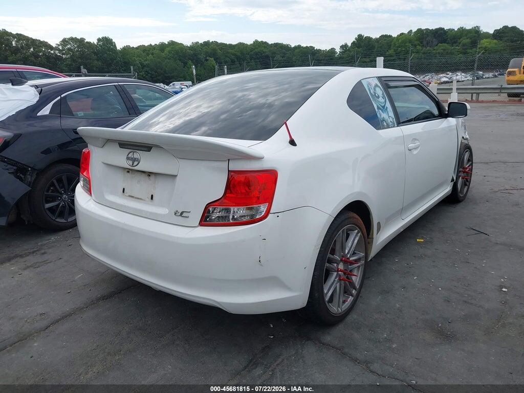 JTKJF5C71B3016615 2011 SCION TC photo no. 4