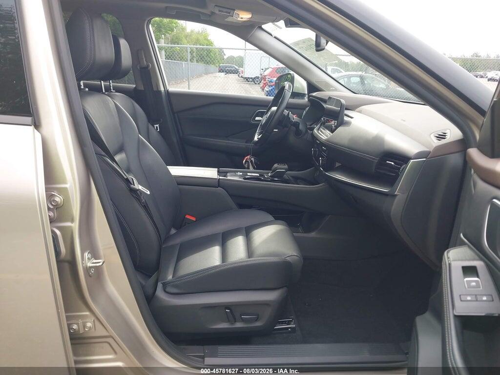 JN8AT3CA5MW026117 2021 NISSAN ROGUE photo no. 5