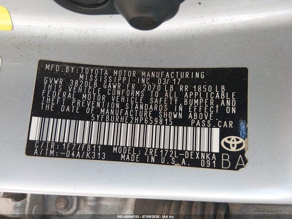 5YFBURHE2HP659815 2017 TOYOTA COROLLA photo no. 9