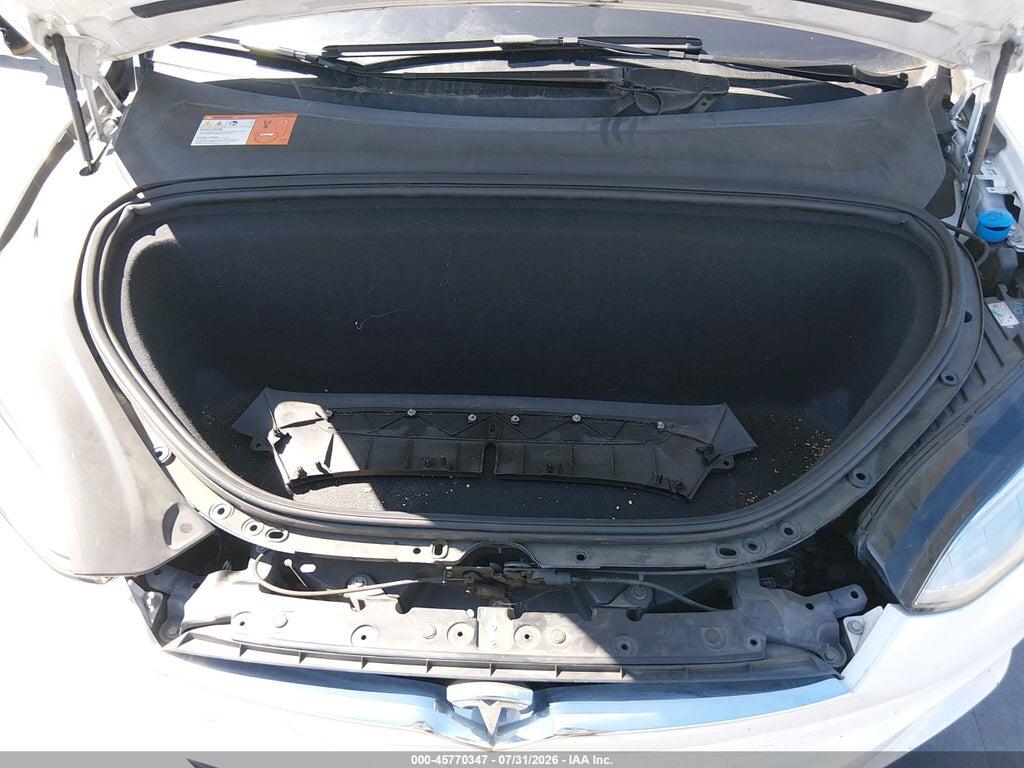 5YJXCBE21GF002119 2016 TESLA MODEL X photo no. 10