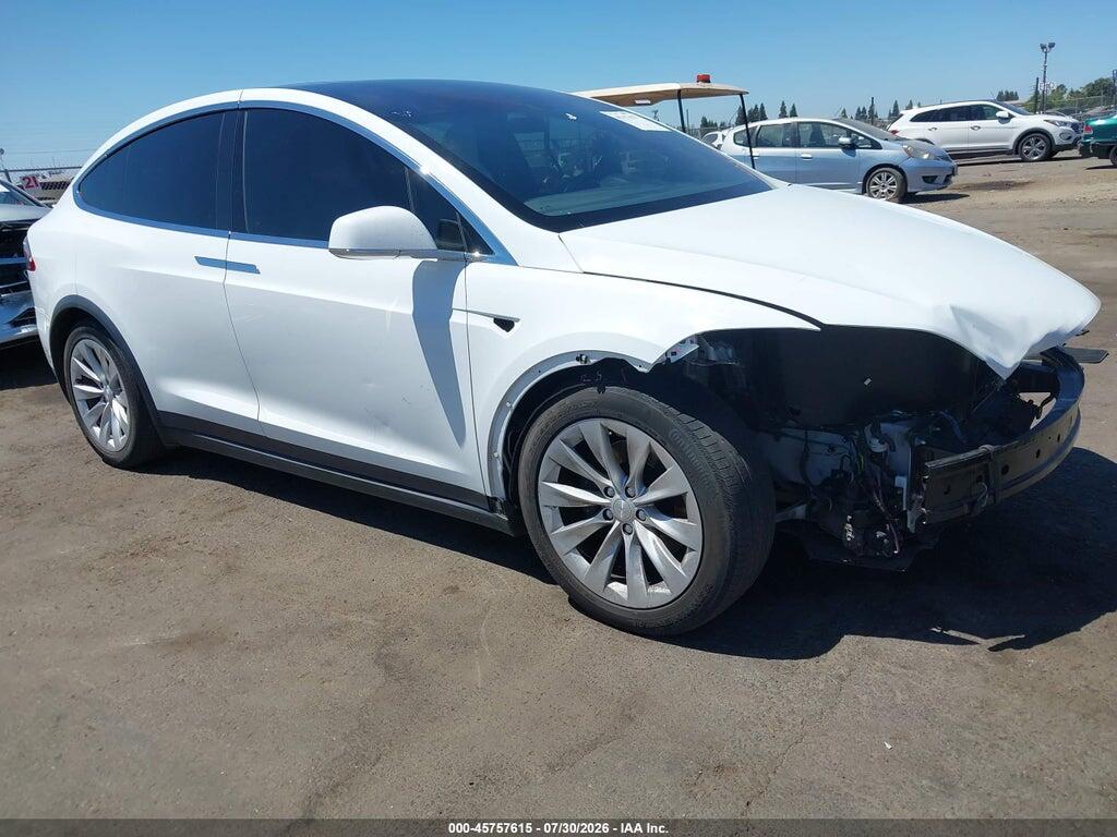 5YJXCAE25GF020214 2016 TESLA MODEL X photo no. 1