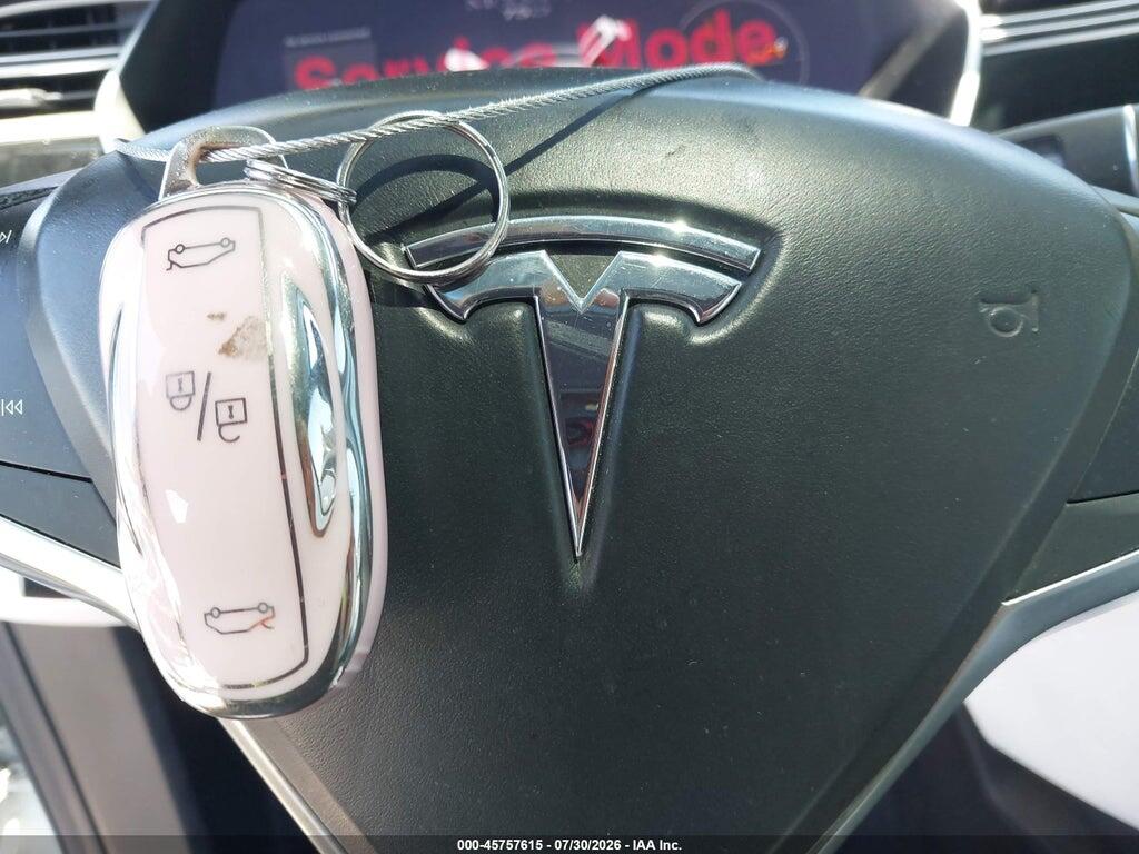 5YJXCAE25GF020214 2016 TESLA MODEL X photo no. 10
