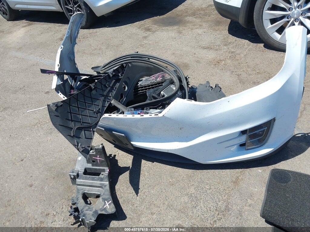 5YJXCAE25GF020214 2016 TESLA MODEL X photo no. 11