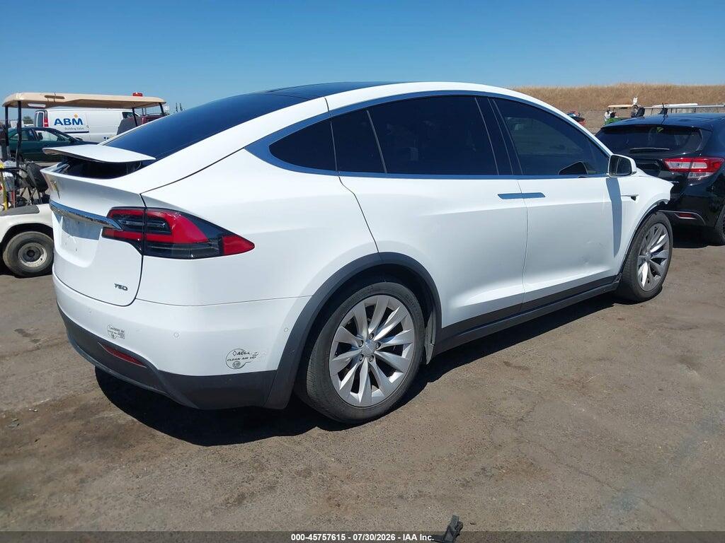 5YJXCAE25GF020214 2016 TESLA MODEL X photo no. 4