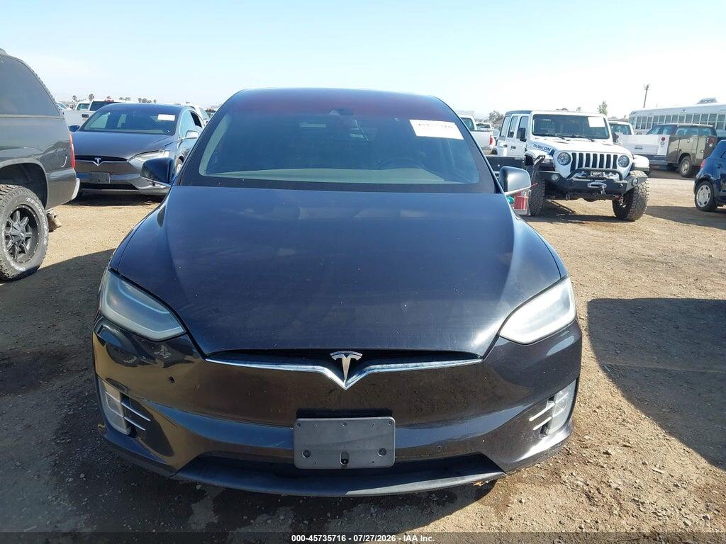 5YJXCBE27GF017580 2016 TESLA MODEL X photo no. 12